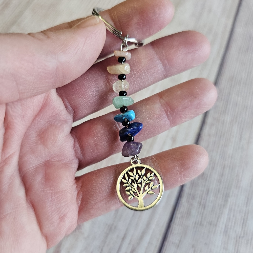 NWT Tree Of Life 7 Chakra Keyring